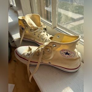 Off-white Converse, Women’s 7.5